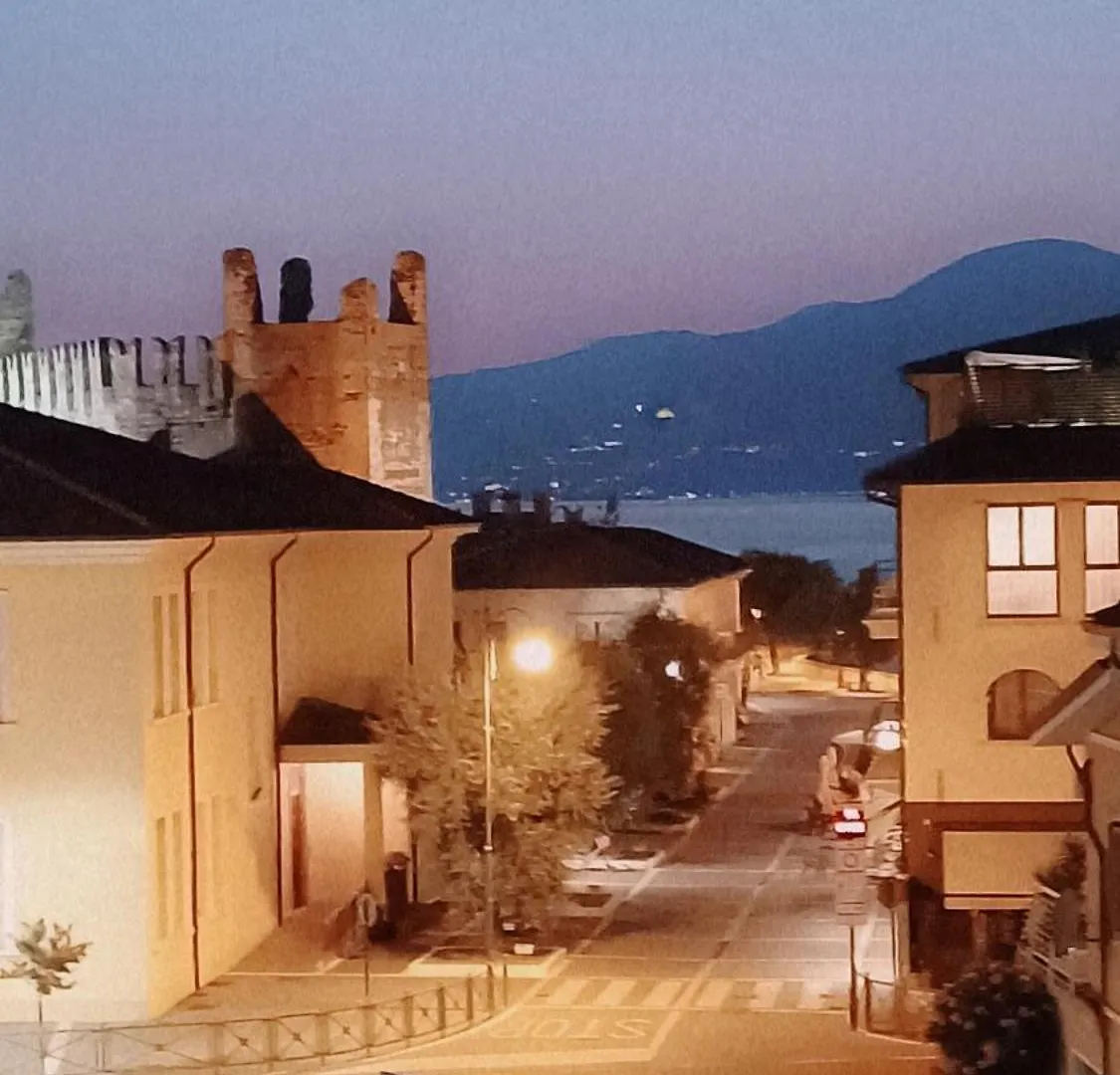 Apartment Paradise Torri Del Benaco Italy
